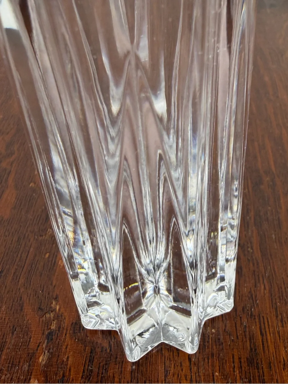 Vintage 1990 Mikasa Crystal Glass Fluted Scalloped Rim Starburst Bud Vase